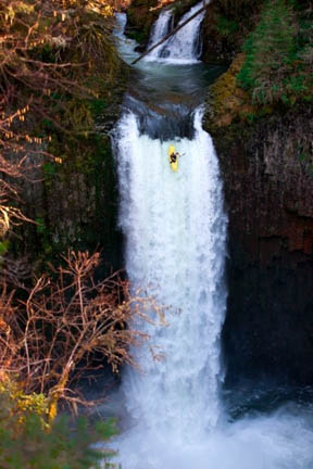 Jesse Coombs Nails First Successful Descent of Abiqua Falls